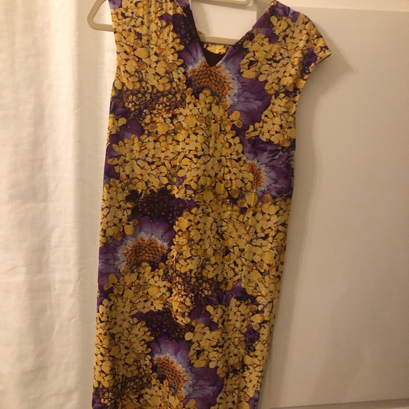 CLASS Roberto Cavalli Dress! Summer stunning! - Picture 3 of 5